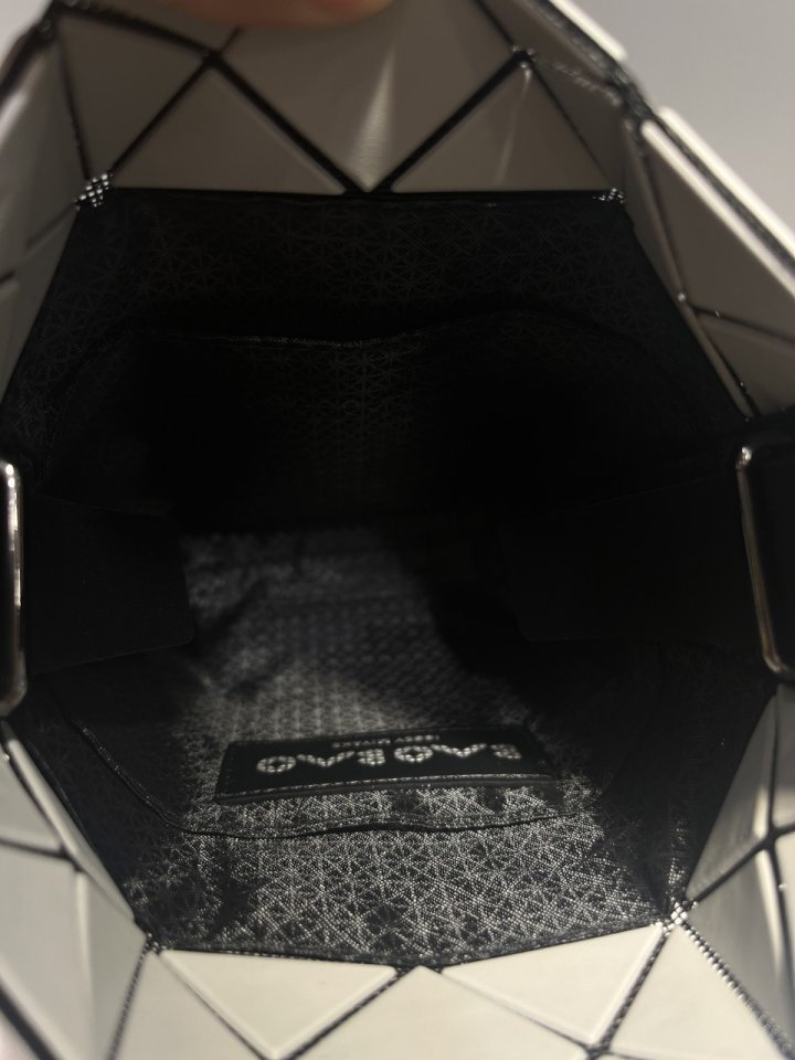 e90d5f1558e9730a39001427597e786f_1756298364_0838.jpg