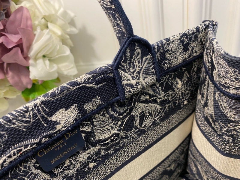 03b82a99e66ec86cf083a2b2833372f1_1759392543_6958.jpg 03b82a99e66ec86cf083a2b2833372f1_1759392543_6958.jpg