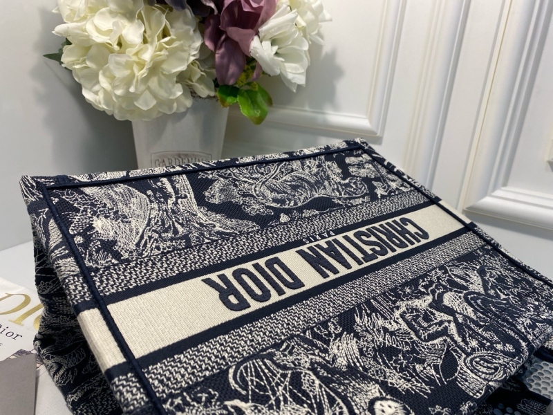 03b82a99e66ec86cf083a2b2833372f1_1759392548_792.jpg 03b82a99e66ec86cf083a2b2833372f1_1759392548_792.jpg