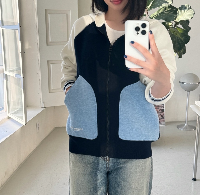 5e1625ac95ee902b11d9d6e7f9f4f7fb_1764918985_0844.jpg 5e1625ac95ee902b11d9d6e7f9f4f7fb_1764918985_0844.jpg