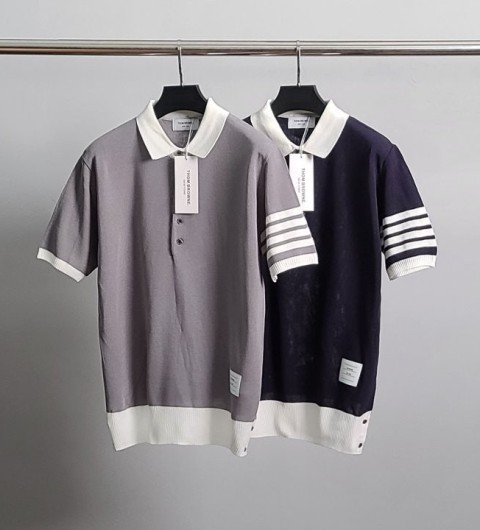 [THOM BROWNE] 사선 배색 반팔 카라 니트 2color