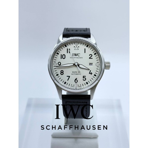 IWC 마크18 흰판 시계 (국내공장 AS가능)-레플리카 사이트 쇼핑몰