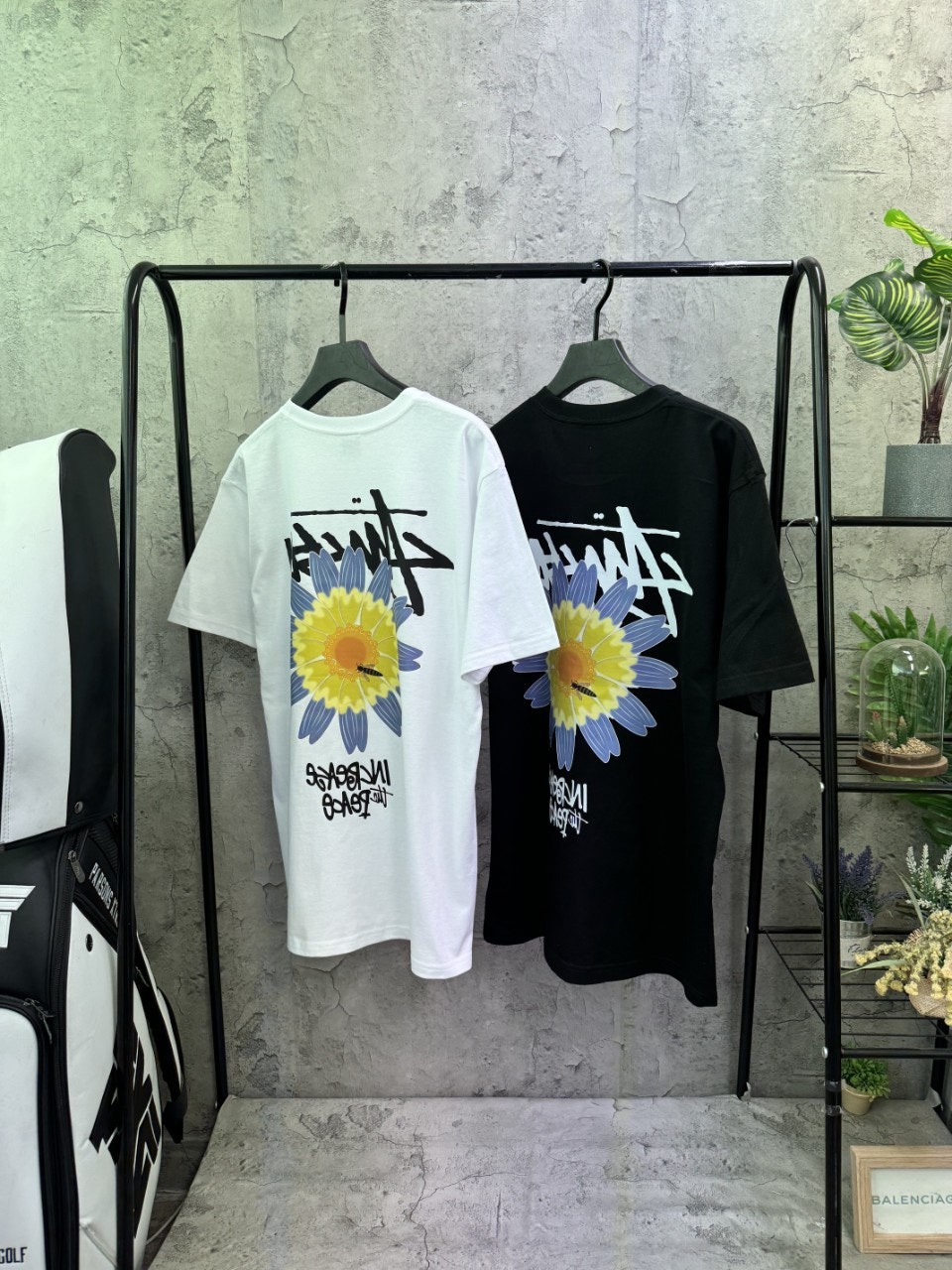 스투시 삐플라워 반팔티 (2color)
