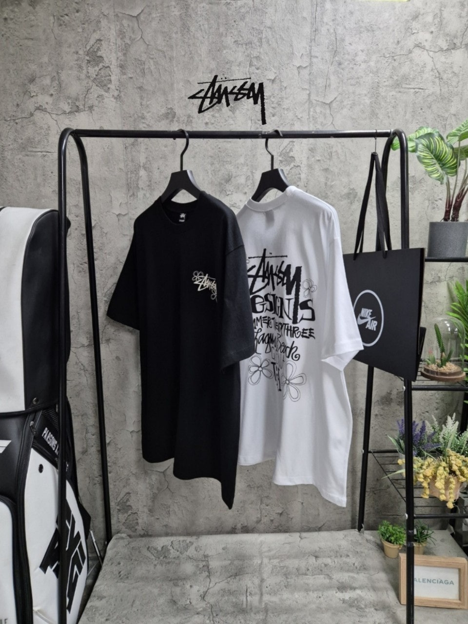 스투시 디자인 로고 반팔티 (2color)