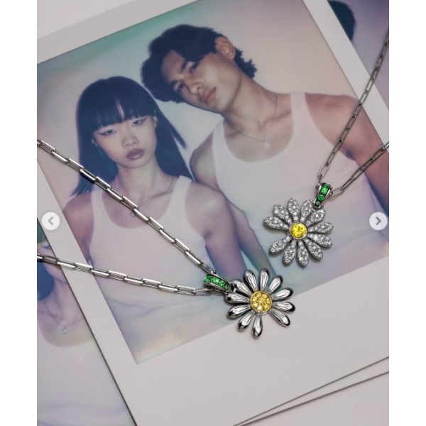 피스마이너스원 x 제이콥앤코 데이지 펜던트 목걸이 - 2 Type-레플리카 사이트 쇼핑몰