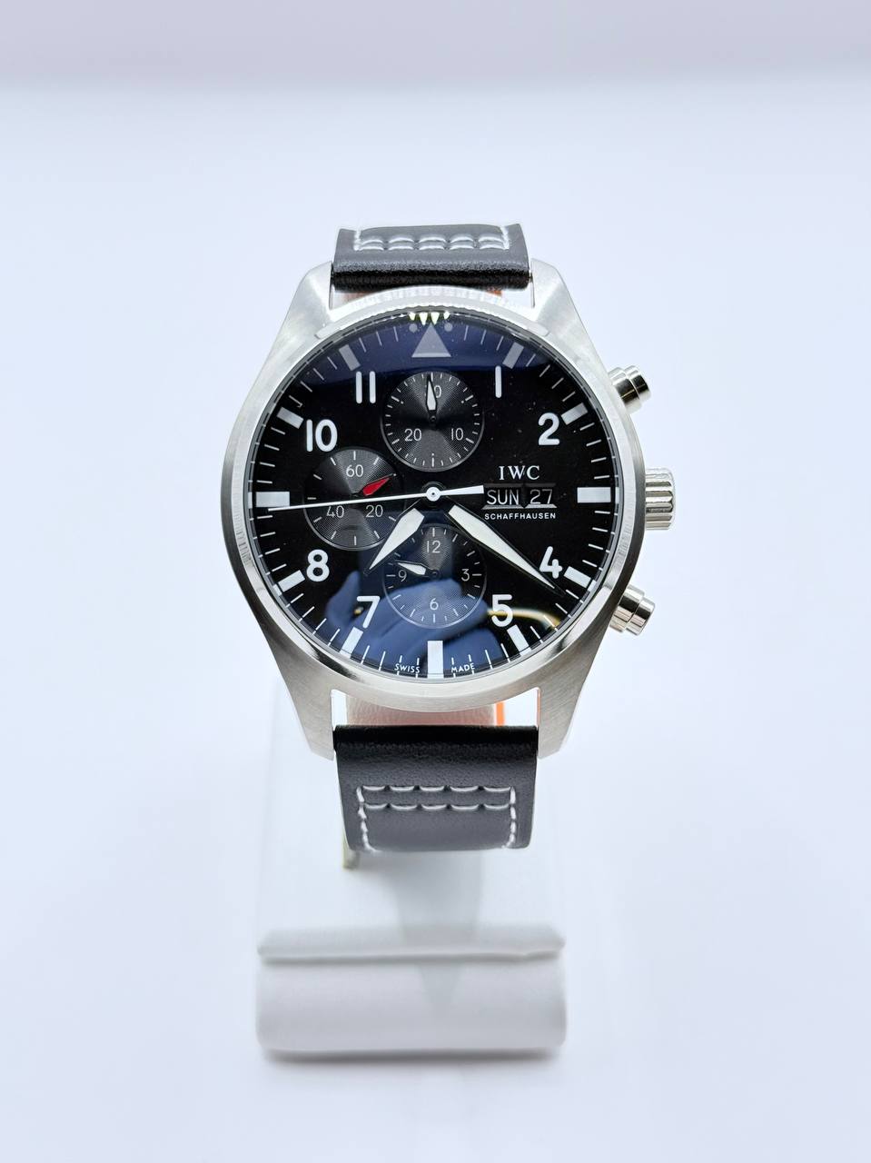 IWC 샤프하우젠 파일럿 워치 크로노그래프 (국내공장 AS가능)