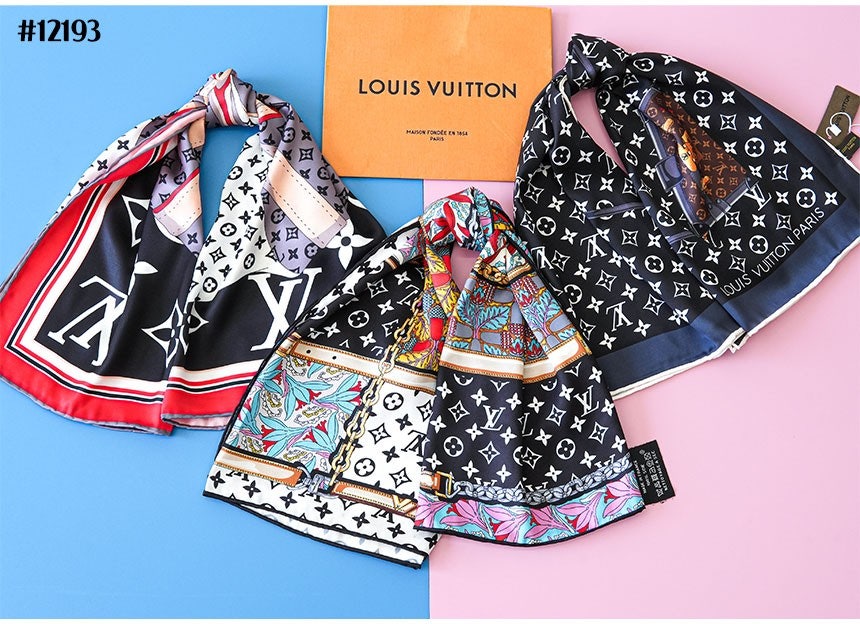 루이비통 체인 벨트 백 모노그램 실크 스퀘어 스카프 - 3 Color