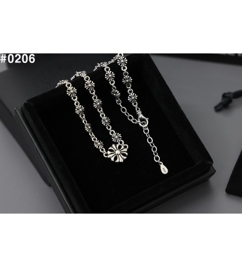 크롬하츠 CH플러스 펜타곤 목걸이