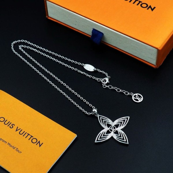 루이비통 2025 M01952 LV 플라워 스터드 목걸이 넥클리스-레플리카 사이트 쇼핑몰