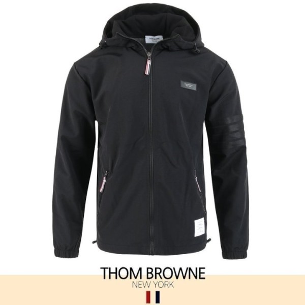 톰브라운 25FW 블랙 4바 바람막이 -블랙--레플리카 사이트 쇼핑몰