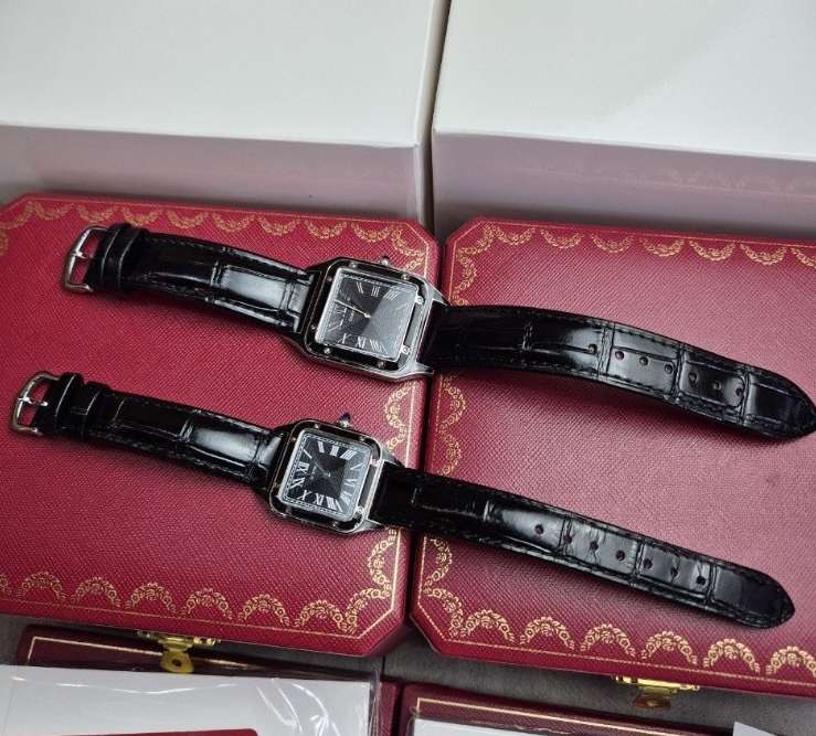 까르띠에 산토스 블랙 2size (커플)