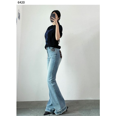 셀린느 여성 부츠컷 유니언 워시 데님 팬츠