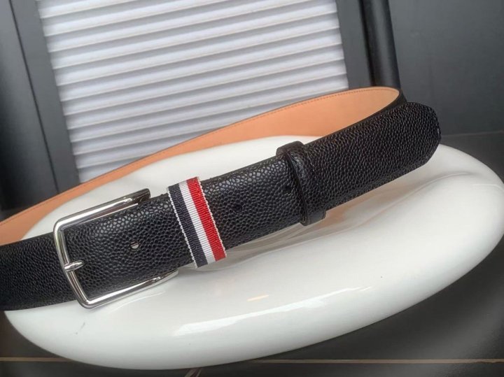 톰브라운 카프스킨 페블 레더 벨트 - 최상위버전