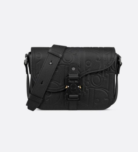 디올 새들 스몰 플랩 스트랩백