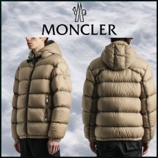 몽클레르 지니어스 7 x 1017 알릭스 9SM 아몬드 다운 자켓 베이지