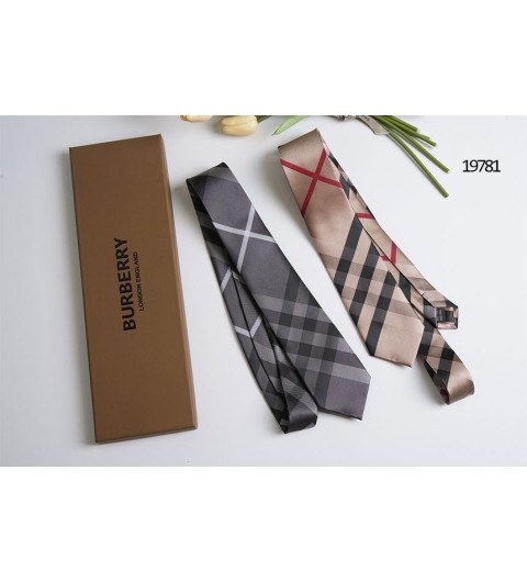 버버리 클래식 체크 타이 - 2 Color