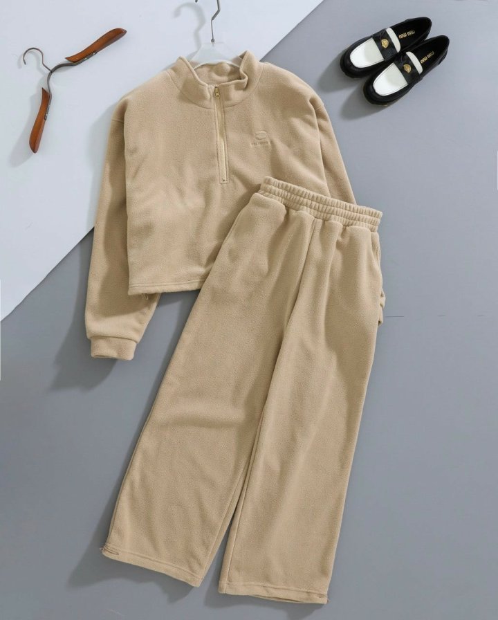 발렌시아가 여성 로고 오버 핏 플리스 반집업 트레이닝 세트 - 2 Color