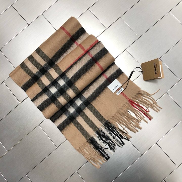 버버리 클래식 체크 캐시미어 머플러