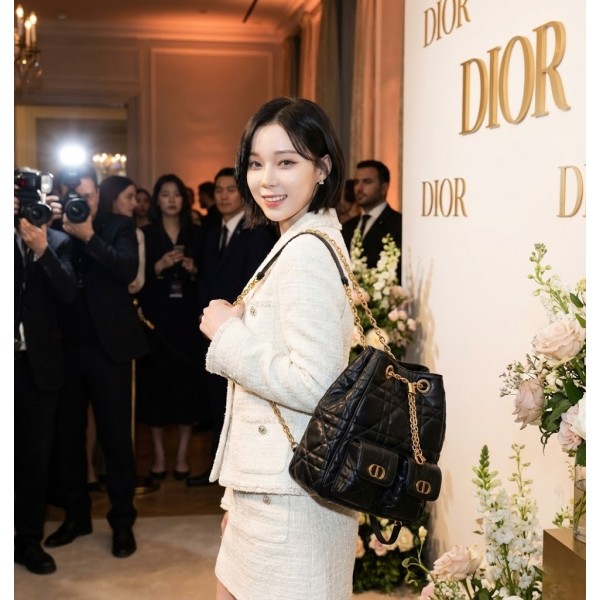 디올 Caro 카로 미디엄 멀티캐리 체인 백팩-레플리카 사이트 쇼핑몰