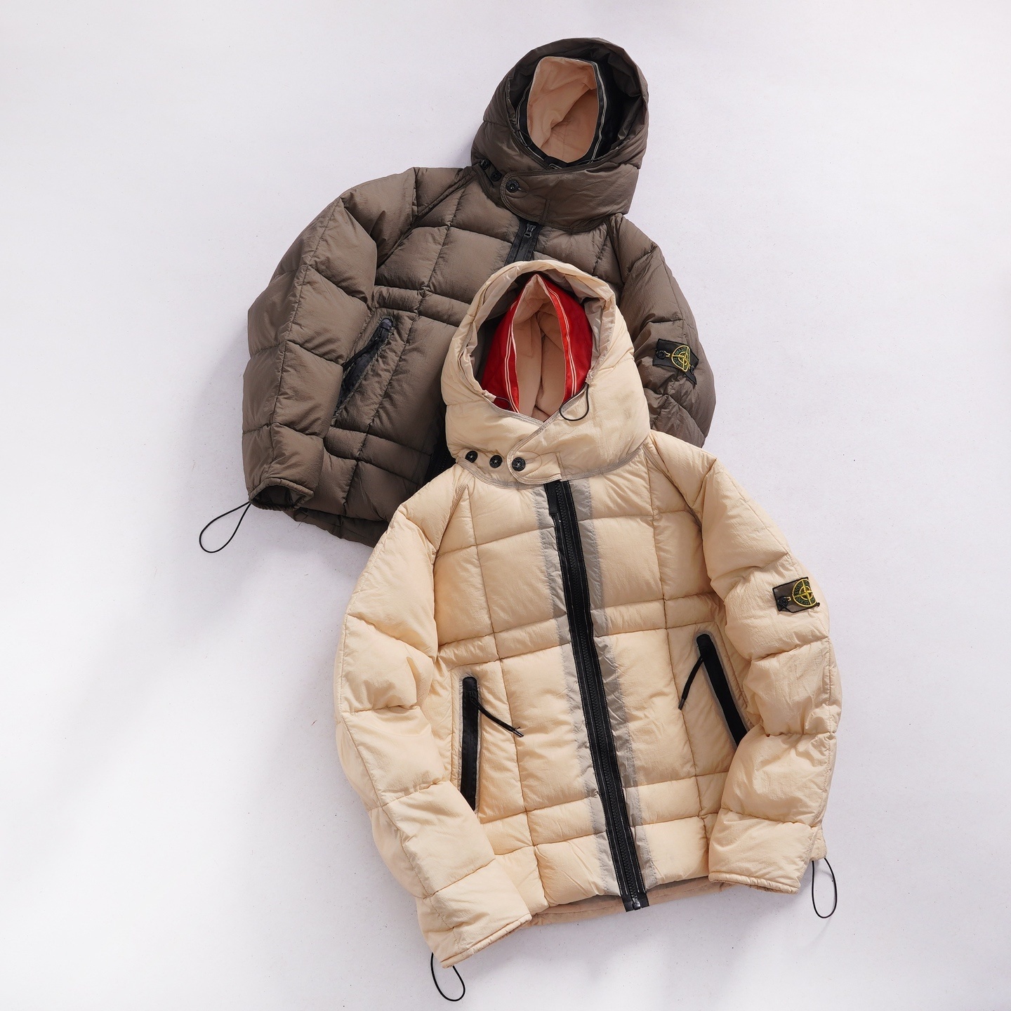 스톤아일랜드 마이크로 랩스 후드 패딩 망사와펜 - 2 Color (정품급)