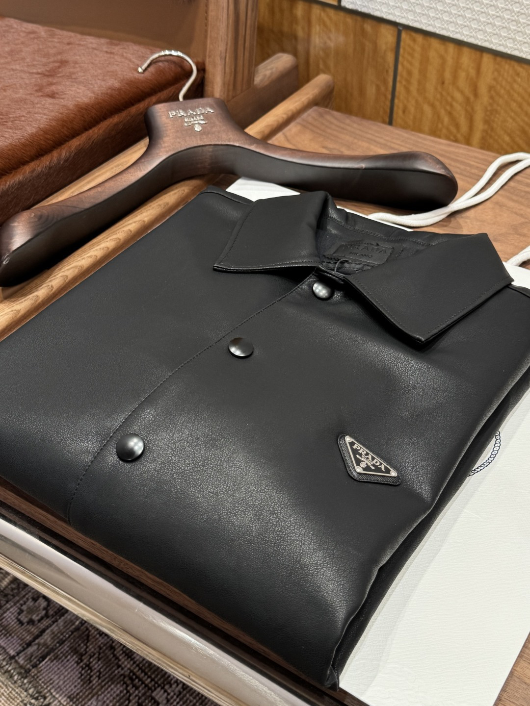 프라다 나파가죽 셔츠 자켓