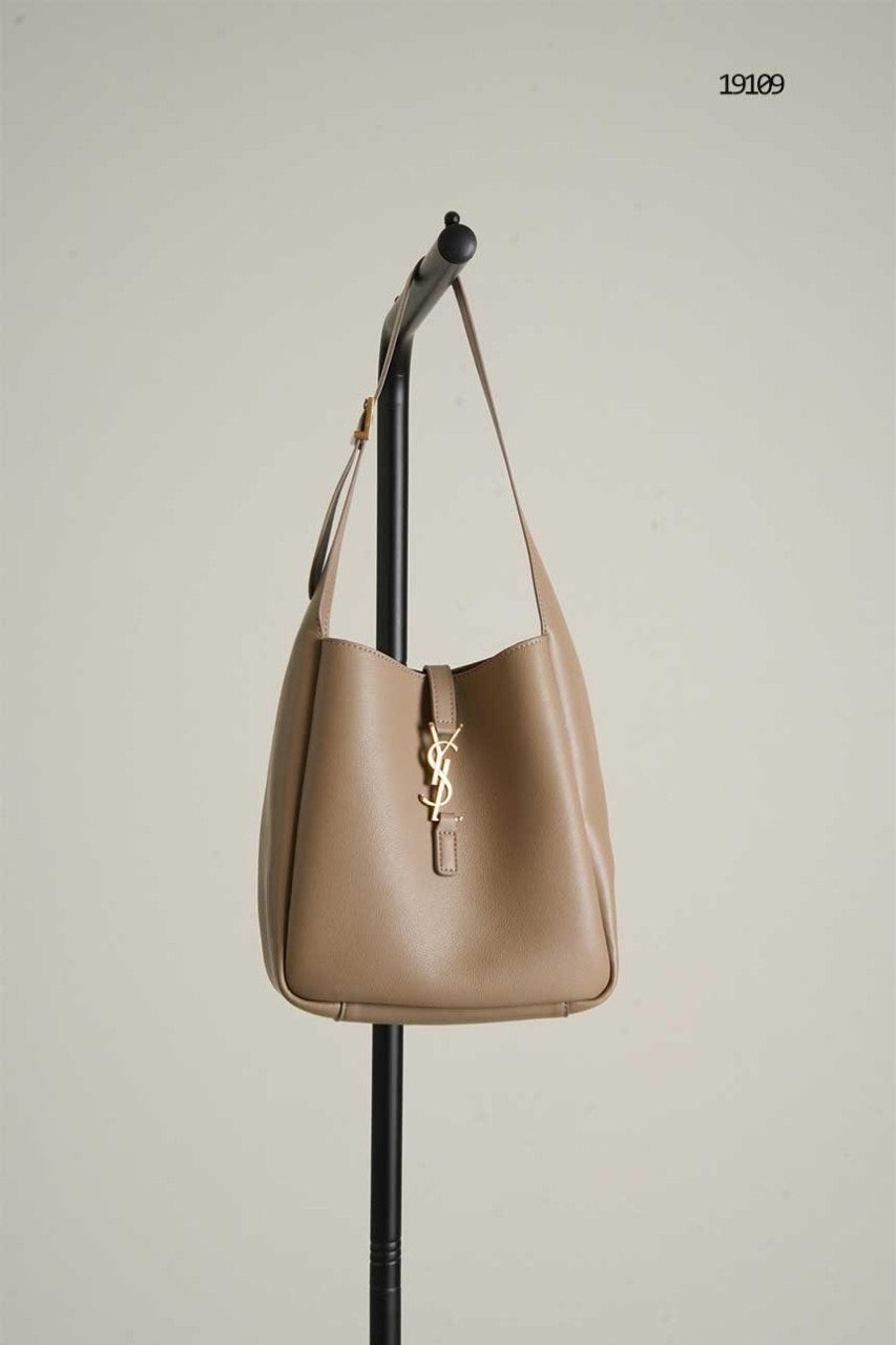 생로랑 르 5 아 7 서플 숄더백