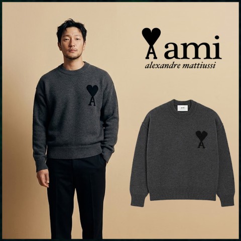 아미 드 꾀흐 블랙 하트 펠트 메리노 울 크루넥 스웨터