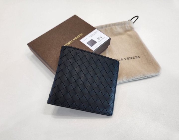 보테가베네타 반지갑 스몰짜임 24068